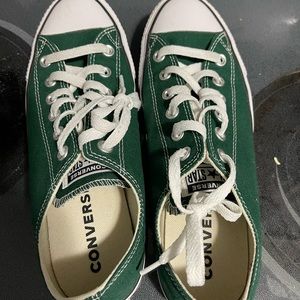 Dark green converse